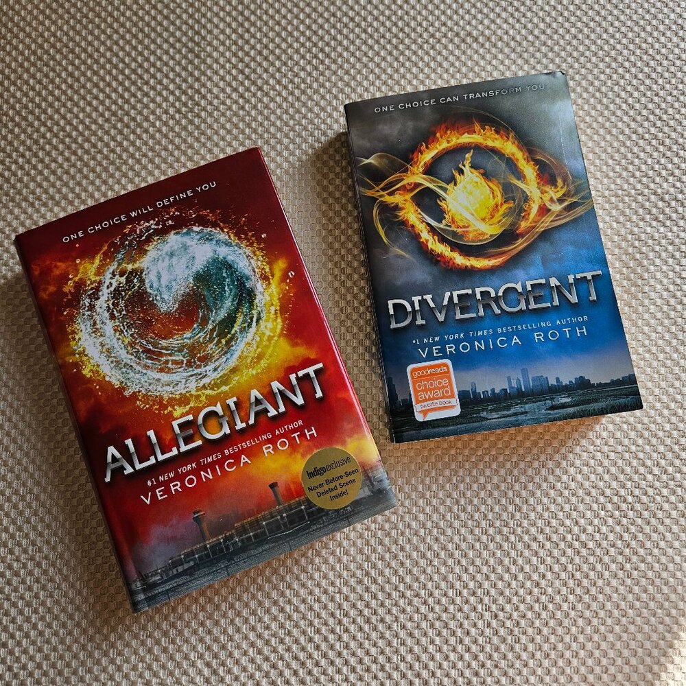 Divergent (Paperback) & Allegiant (Hardcover) - Veronica Roth‎ - Books 1 & 3